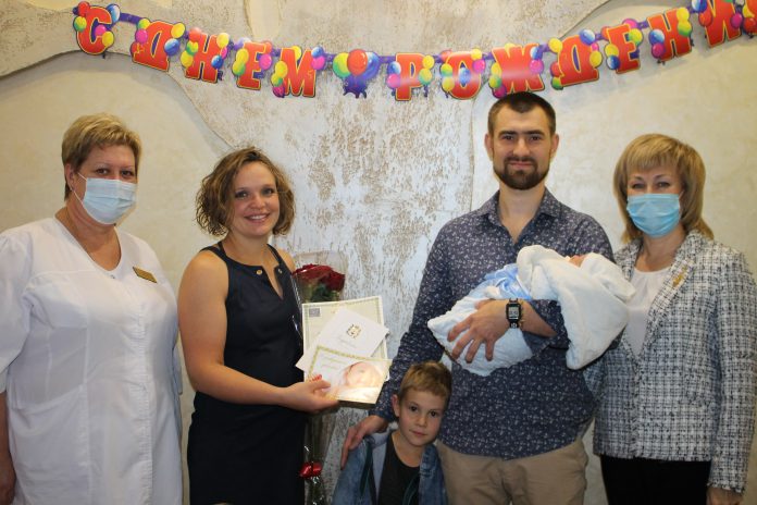 ЗАГС и роддом